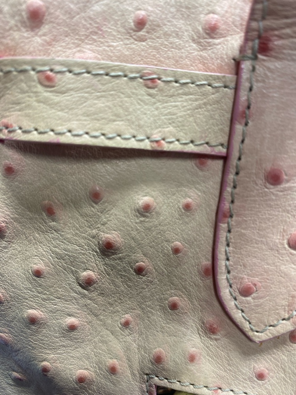 Dooney & Bourke Peach/Coral Ostrich-Texture Tote with Pink Trim Leather Vintage - Picture 17 of 17